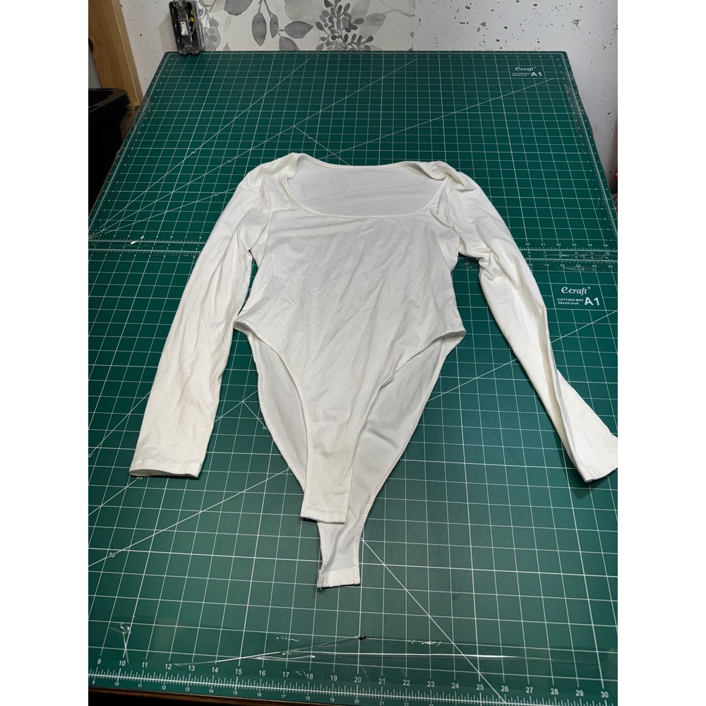 Shein Womens Long Sleeve Square Neck Bodysuit White Size Medium 6 4R19